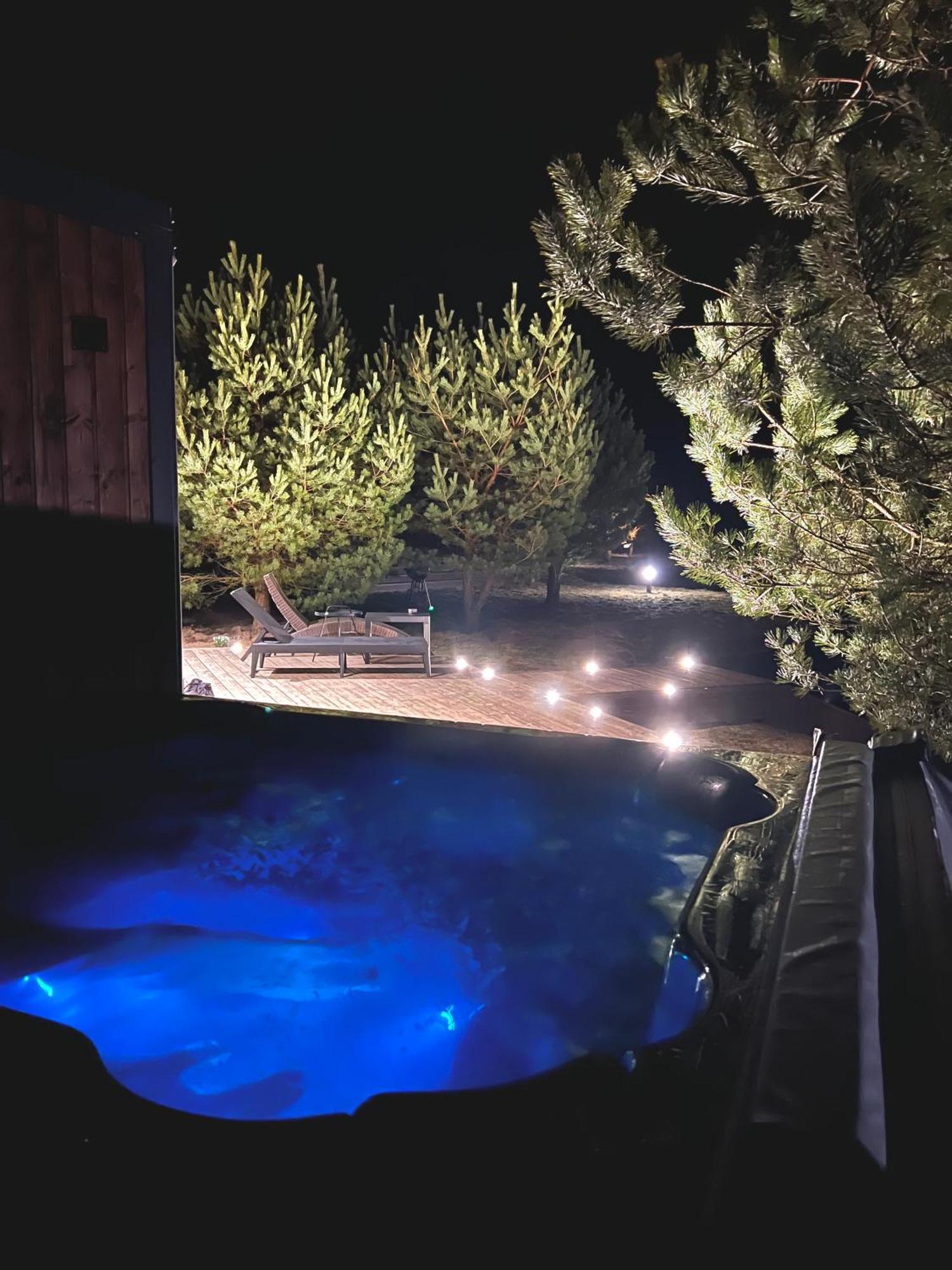 Atputas Komplekss Pazust Priedes - Sunset House Bernāti Exterior foto