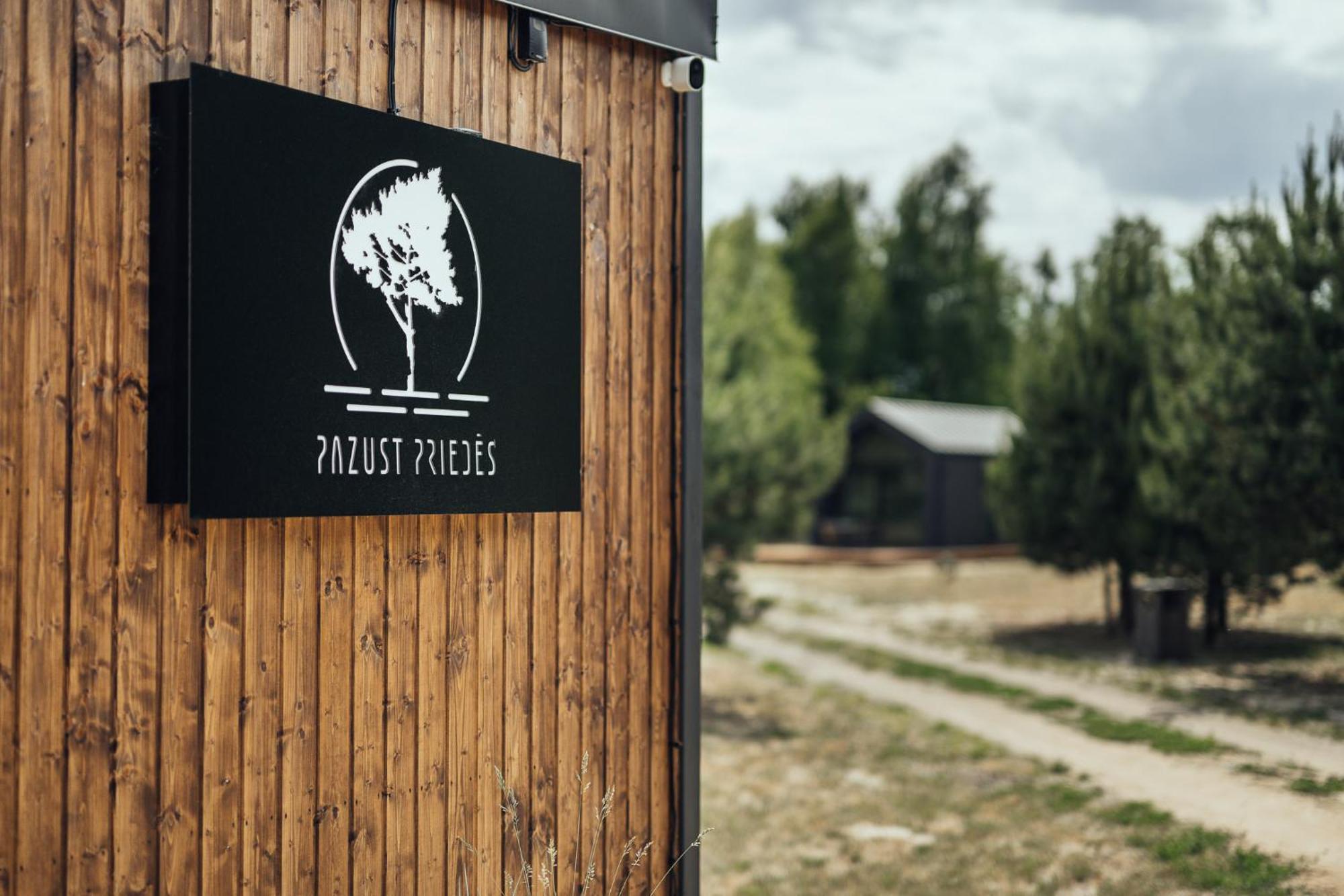 Atputas Komplekss Pazust Priedes - Sunset House Bernāti Exterior foto